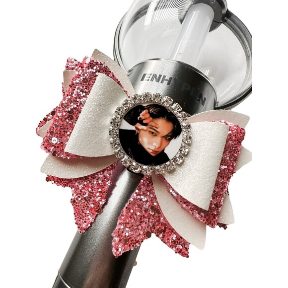 NI-KI Enhypen Photo Light Stick Bow Decoration Kpop Photo Engene Niki - Picture 1 of 1
